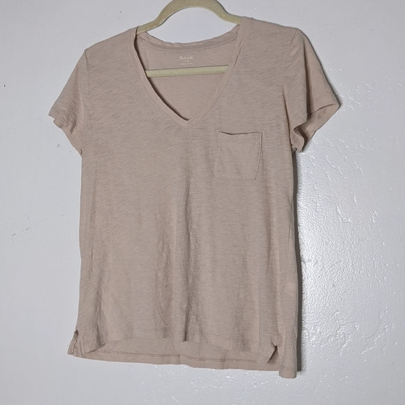 Madewell Whisper Cotton V Neck Pocket Tee - Picture 2 of 9